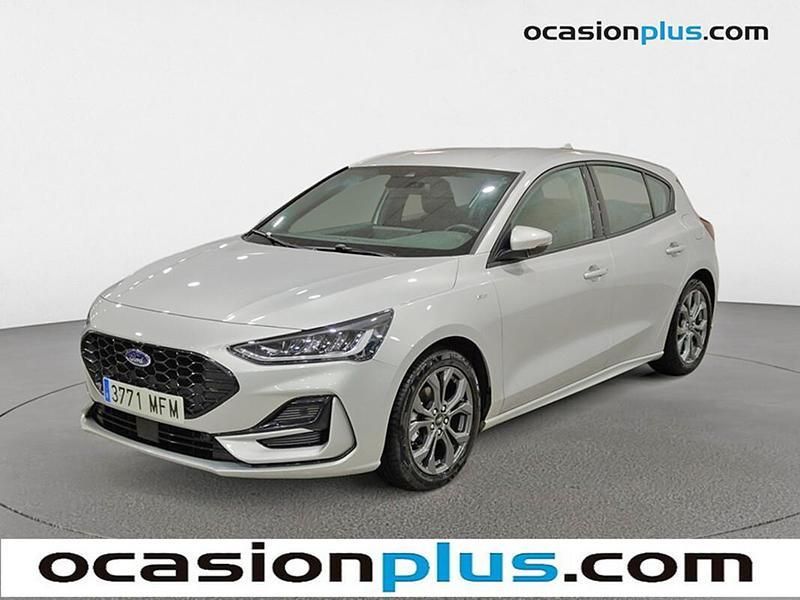 Gris plata Usado 2023 Ford Focus ST-Line Utilitario | 17.900 € (Precio justo) - Imagen 1/4