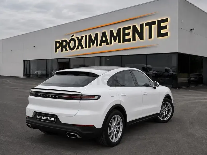 Usado Porsche Cayenne 470 CV (345 kW) 2025 Blanco SUV