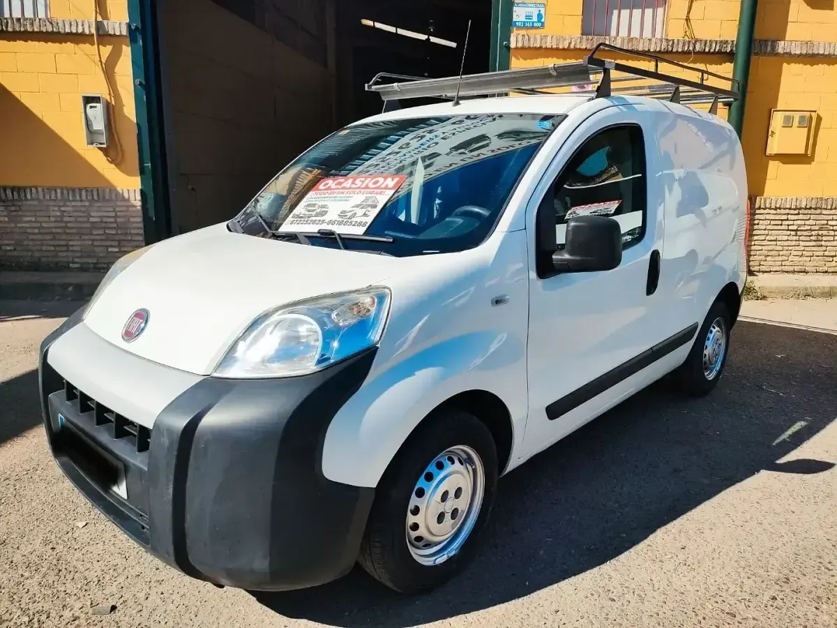 Usado Fiat Fiorino 95 CV (69 kW) 2015 Blanco Monovolumen
