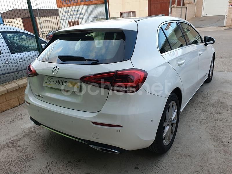 Usado Mercedes A200 150 CV (110 kW) 2019 Blanco Berlina