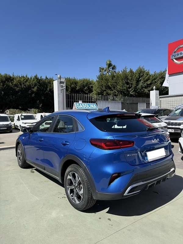 Usado Kia XCeed 120 CV (88 kW) 2023 Azul SUV
