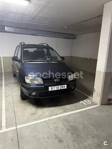 Usado Hyundai Matrix GLS 102 CV (75 kW) 2005 Azul Monovolumen