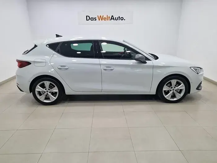 Nuevo Seat Leon FR 150 CV (110 kW) 2025 Blanco