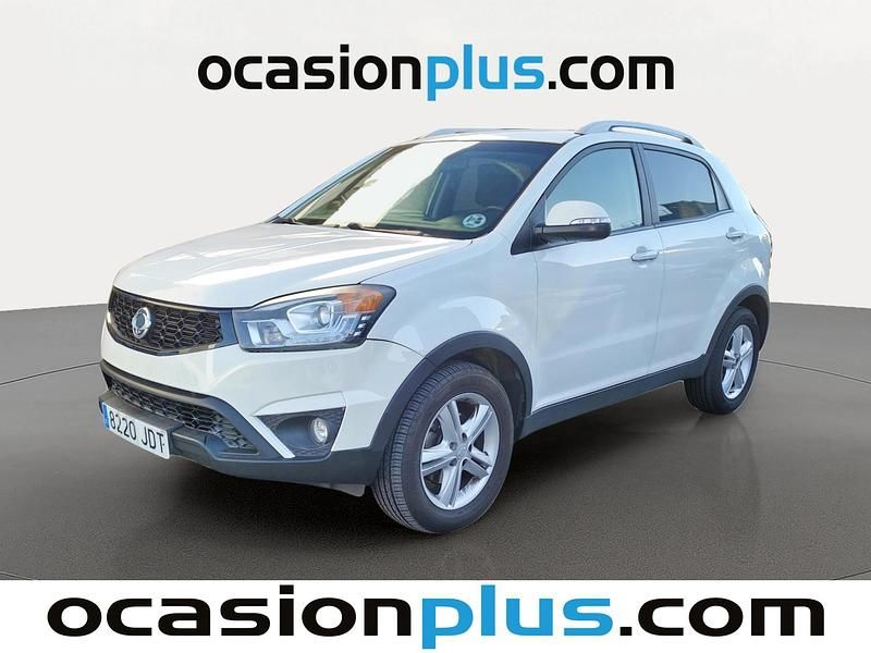 Blanco Usado 2015 Ssangyong (KGM) Korando SUV | 10.850 € (Buen precio) - Imagen 1/4