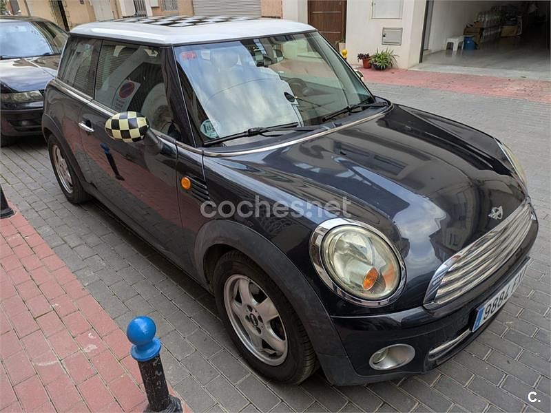 Usado Mini Cooper D 110 CV (80 kW) 2007 Negro Utilitario