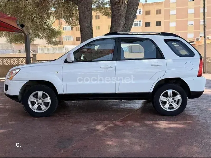 Usado Kia Sportage 142 CV (104 kW) 2008 Blanco SUV