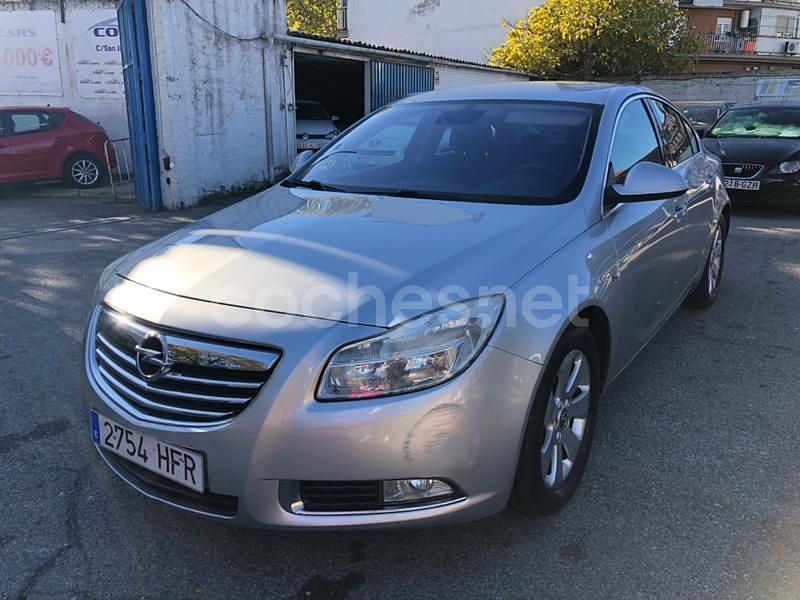 Gris / plata Usado 2011 Opel Insignia Cosmo Berlina | 4500 € (Precio justo) - Imagen 1/4