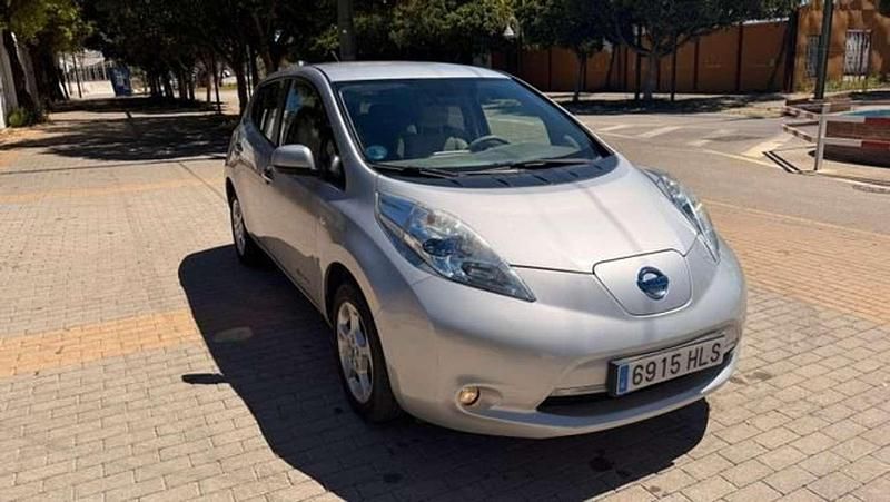 Używany Nissan Leaf 80 kW (109 KM) 2012 Szary Hatchback