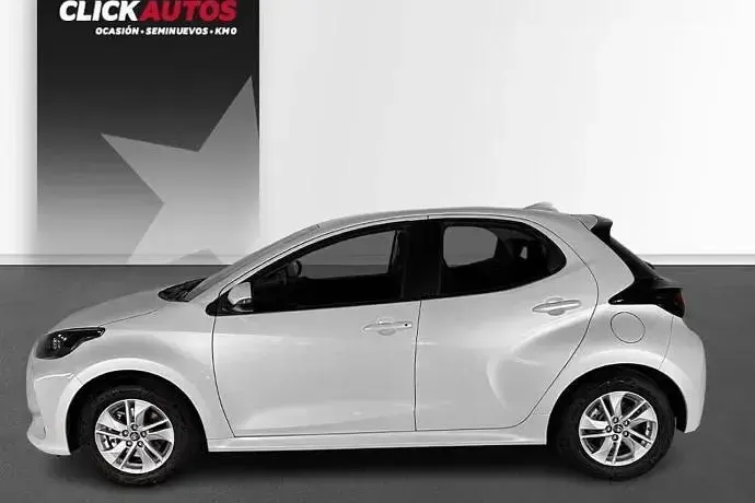 Usado Toyota Yaris Active 120 CV (88 kW) 2024 Utilitario
