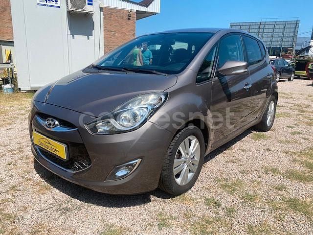 Marrón Usado 2011 Hyundai ix20 GLS Monovolumen | 7990 € (Caro) - Imagen 1/4
