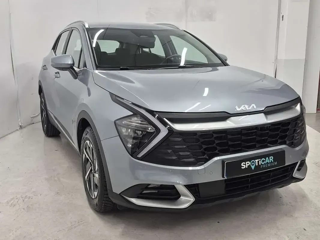 Usado Kia Sportage 2022 Gris SUV
