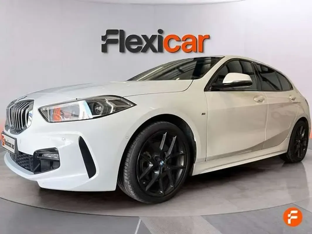 Usado BMW 118 136 CV (100 kW) 2019 Blanco Berlina
