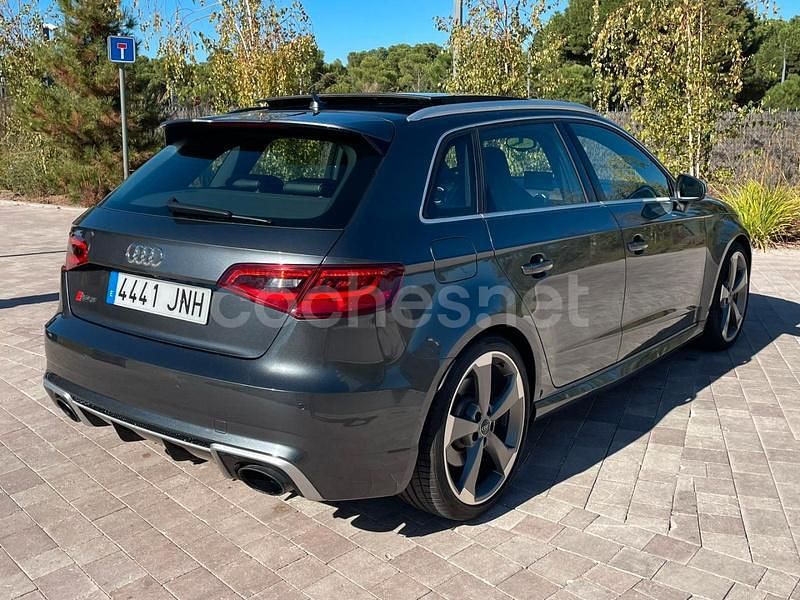Gris / plata Usado 2016 Audi RS3 Premium Berlina | 33.990 € - Imagen 1/4