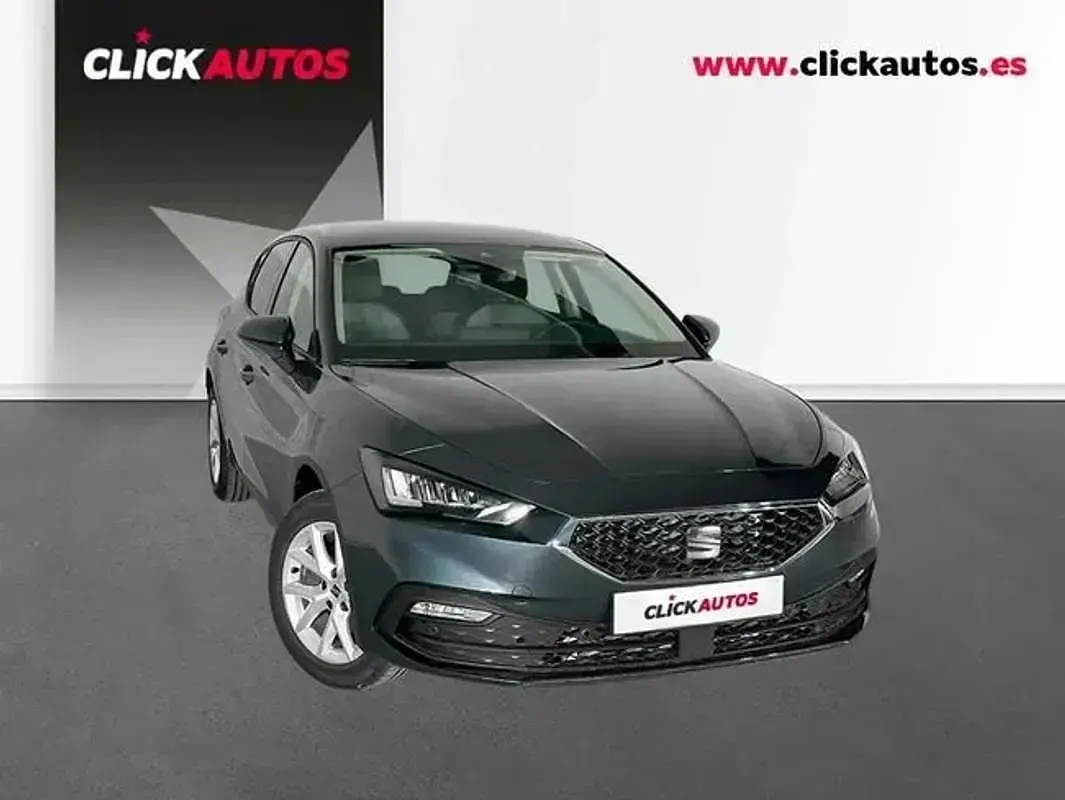 Begagnad Seat Leon Style 116 HK (85 kW) 2025 Grå Halvkombi