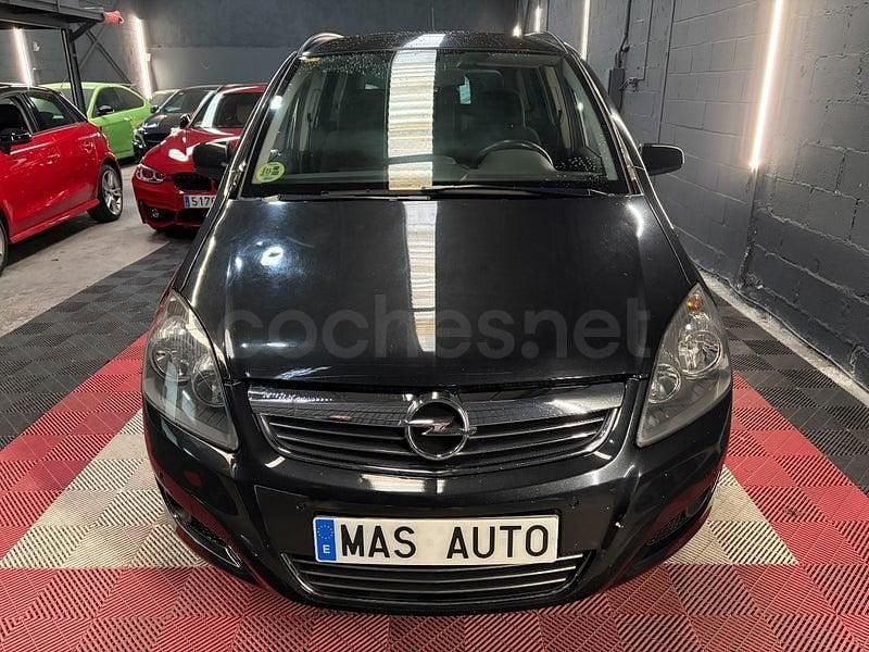 Usado Opel Zafira Family 125 CV (91 kW) 2012 Gris / plata Monovolumen