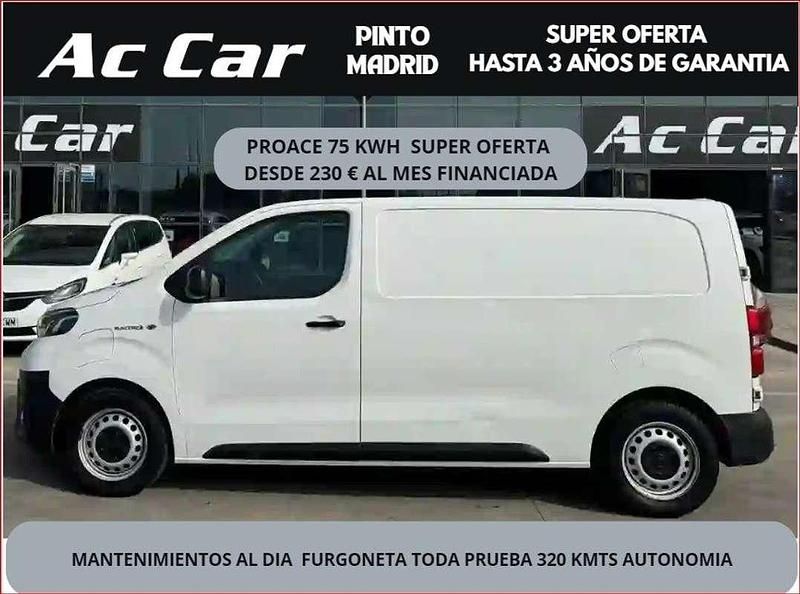 Usado Toyota Proace 100 kW (136 CV) 2021 Blanco Monovolumen