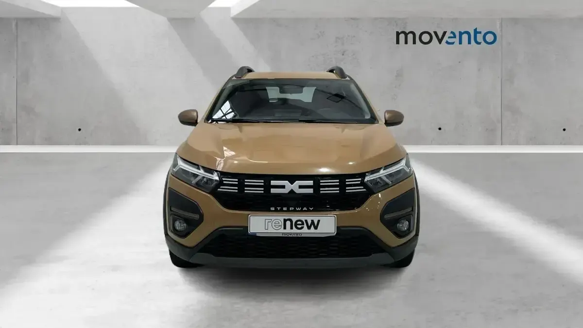 Usado Dacia Sandero Extreme 110 CV (80 kW) 2025 Verde Berlina