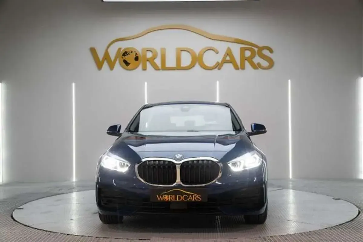 Usado BMW 116 116 CV (85 kW) 2023 Azul Utilitario