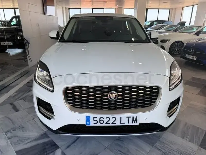 Usado Jaguar E-Pace 163 CV (119 kW) 2021 Blanco SUV