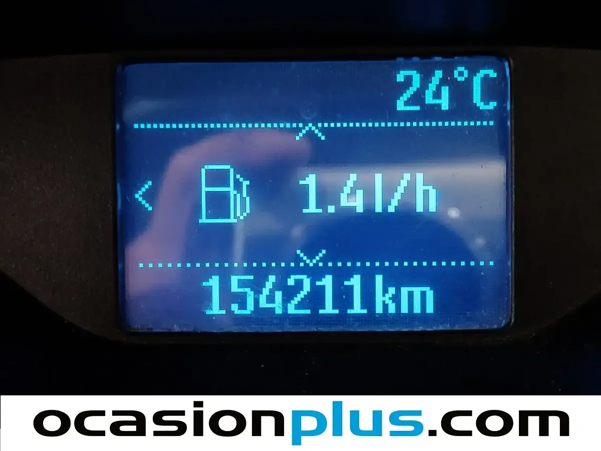 Usado Ford Focus Trend 125 CV (91 kW) 2012 Gris Utilitario