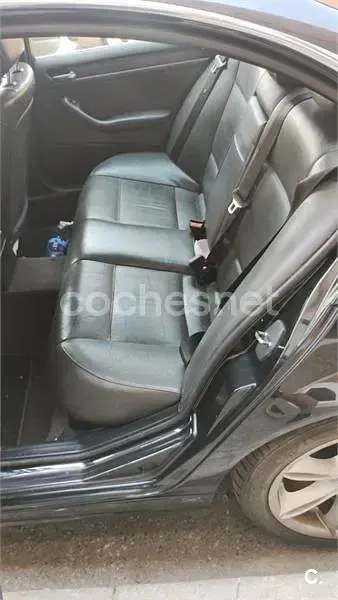 Usado BMW 320 150 CV (110 kW) 2004 Negro Berlina