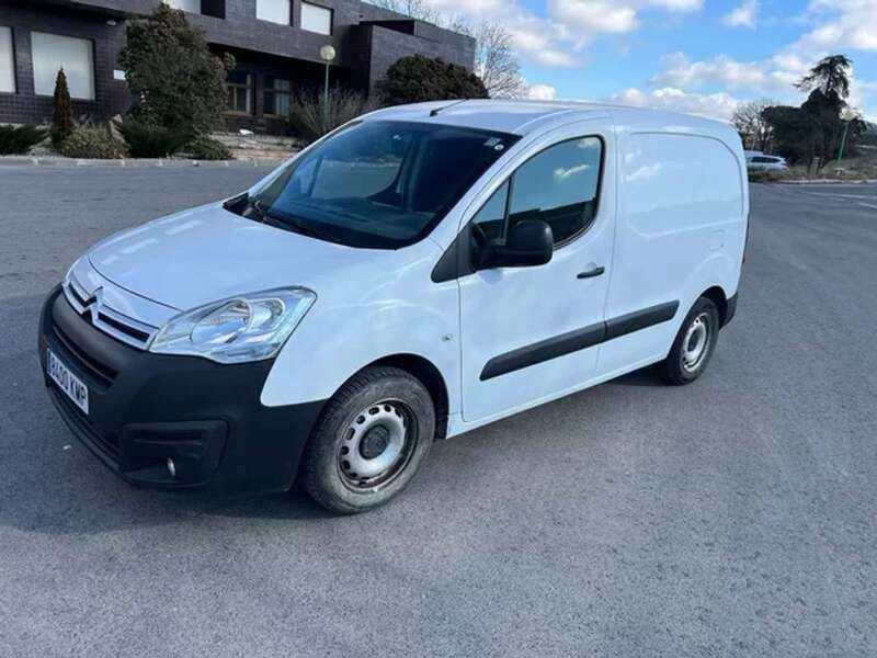 Blanco Usado 2018 Citroën Berlingo Live Monovolumen | 6990 € (Precio justo) - Imagen 1/4