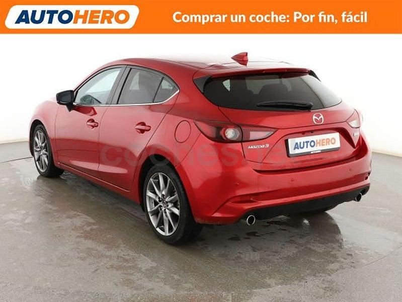 Usado Mazda 3 Edition 150 CV (110 kW) 2018 Rojo Berlina