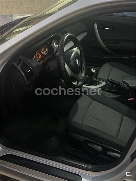 Usado BMW 116 115 CV (84 kW) 2005 Gris / plata Utilitario