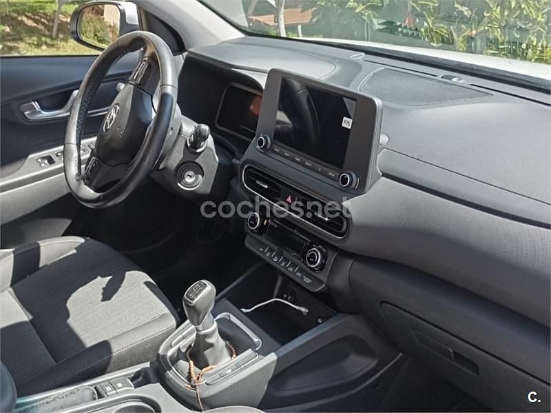 Blanco Usado 2023 Hyundai Kona SUV | 18.000 € (Precio justo) - Imagen 1/4