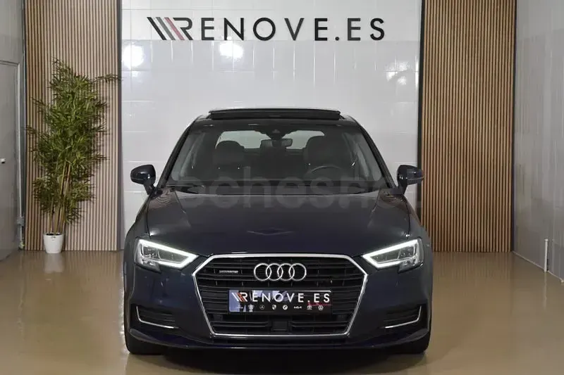 Usado Audi A3 Design 190 CV (139 kW) 2017 Azul Berlina