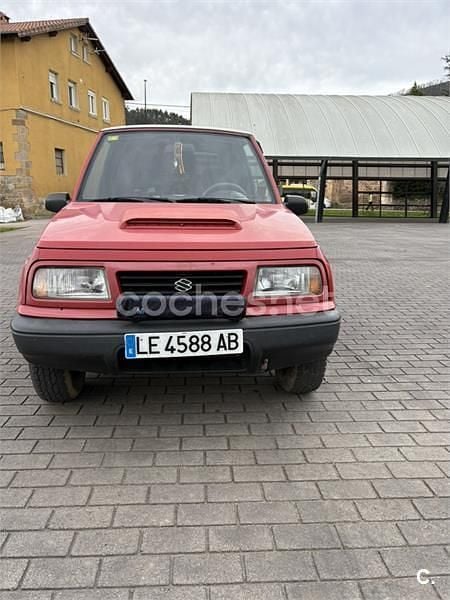 Usado Suzuki Vitara 68 CV (50 kW) 1996 Rojo SUV