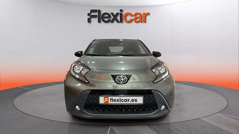 Usado Toyota Aygo X Play 72 CV (52 kW) 2022 Gris SUV