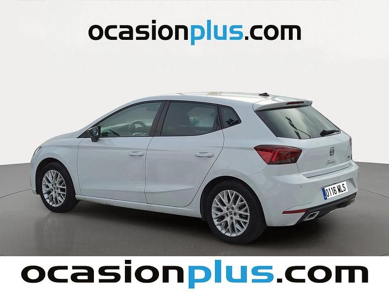 Usado Seat Ibiza FR 110 CV (80 kW) 2023 Blanco Utilitario