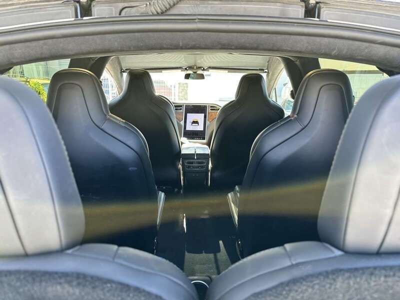 Usado Tesla Model X 386 kW (525 CV) 2018 Negro SUV