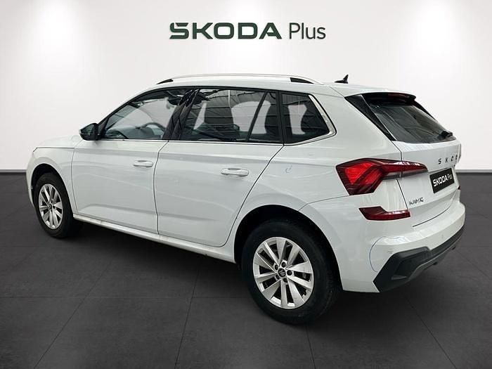 Usado Skoda Kamiq Selection 115 CV (84 kW) 2025 Blanco SUV