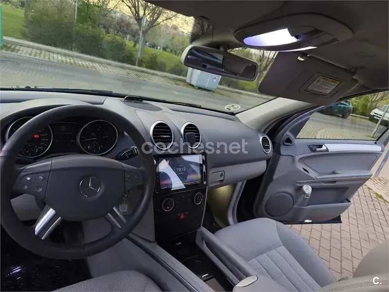 Usado Mercedes ML280 Edition 190 CV (139 kW) 2007 Negro SUV