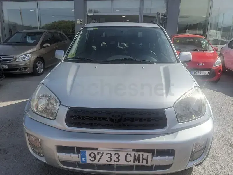 Usado Toyota RAV4 Luna 150 CV (110 kW) 2003 Gris / plata SUV