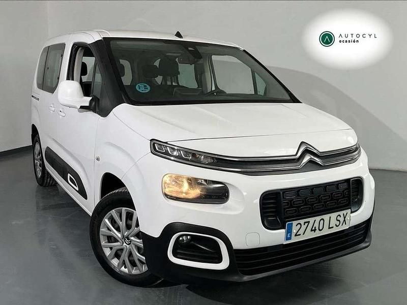 Usado Citroën Berlingo Feel 102 CV (75 kW) 2021 Blanco Monovolumen