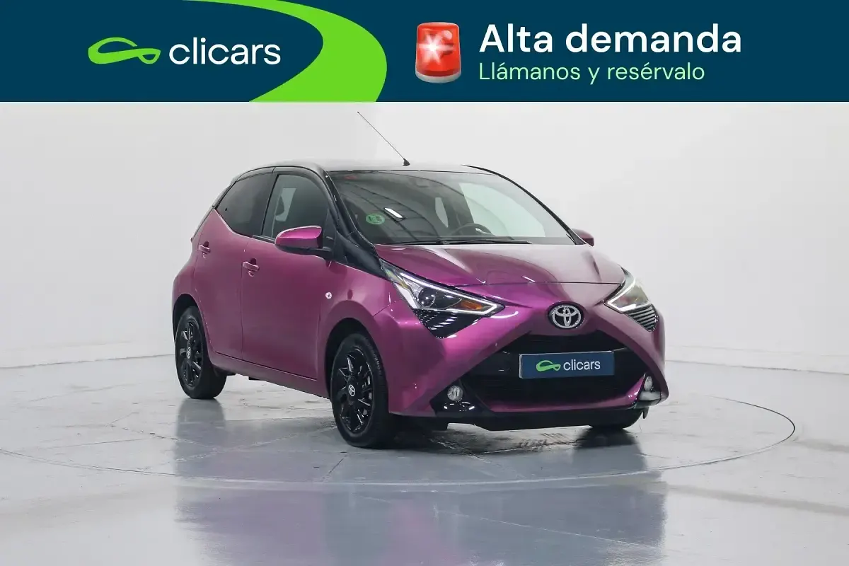 Usado Toyota Aygo X-cite 72 CV (52 kW) 2019 Blanco Utilitario
