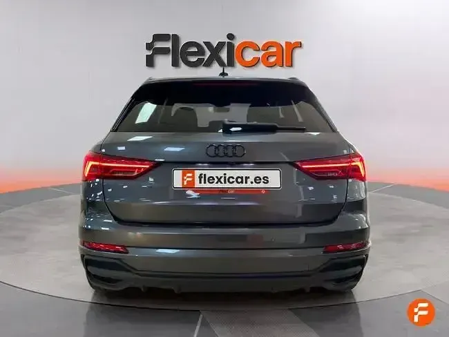 Usado Audi Q3 S-Line 150 CV (110 kW) 2024 Gris SUV