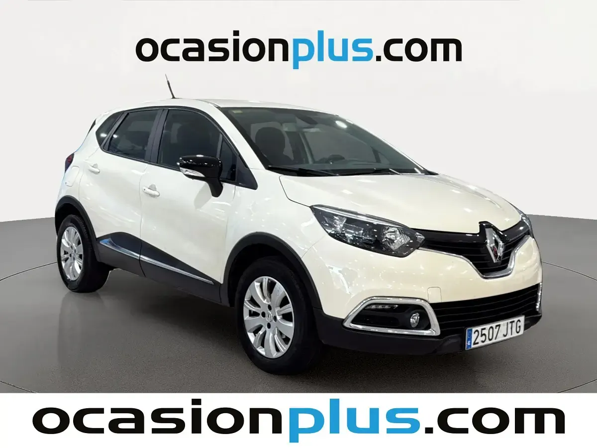 Usado Renault Captur Intens 90 CV (66 kW) 2016 Blanco SUV