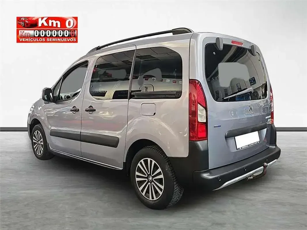 Usado Peugeot TePee Outdoor 99 CV (72 kW) 2016 Van
