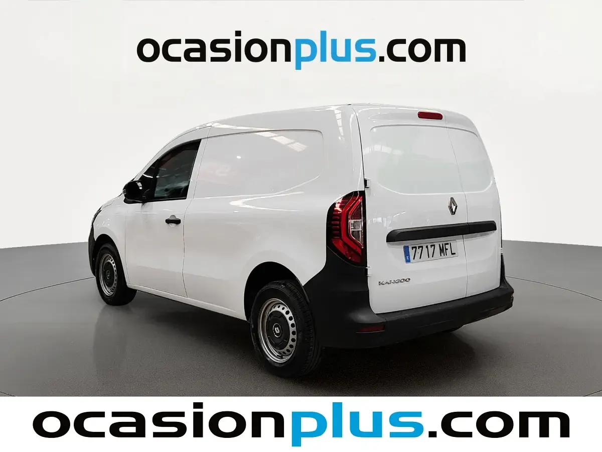 Usado Renault Kangoo 95 CV (69 kW) 2023 Blanco Monovolumen