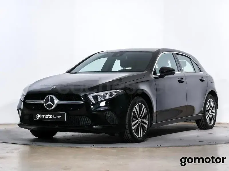 Usado Mercedes A250 218 CV (160 kW) 2022 Negro Berlina