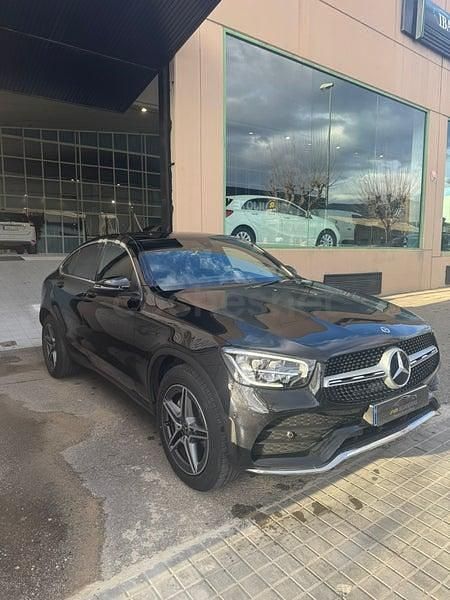 Usado Mercedes GLC220 194 CV (142 kW) 2022 Negro Coupe