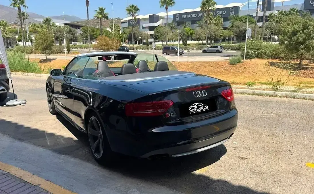 Usado Audi A5 Cabriolet 333 CV (244 kW) 2012 Negro Descapotable
