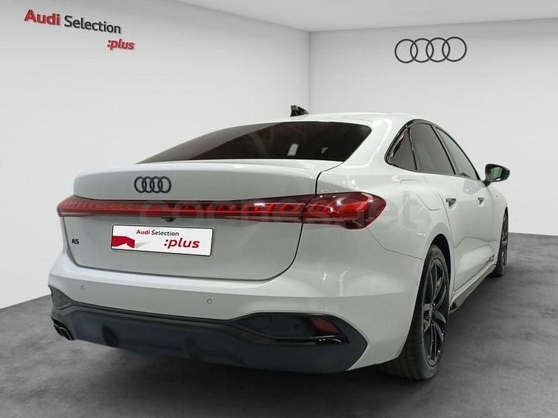 Usado Audi A5 204 CV (150 kW) 2025 Blanco Berlina