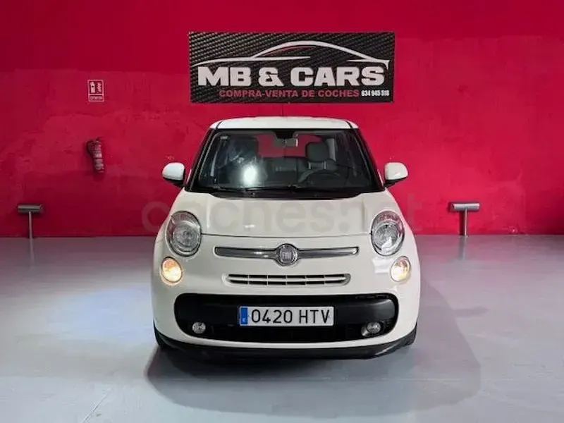 Usado Fiat 500L Lounge 95 CV (69 kW) 2013 Blanco Monovolumen