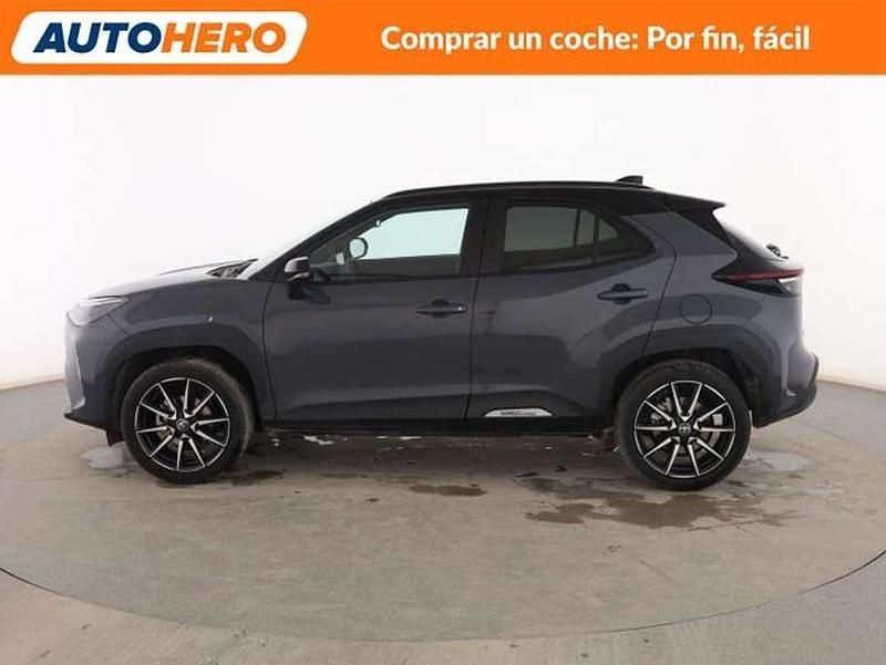 Usado Toyota Yaris Cross Sport 131 CV (96 kW) 2025 Gris SUV