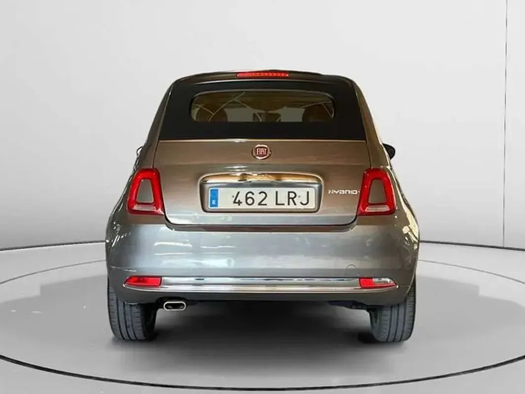 Usado Fiat 500C Dolcevita 71 CV (52 kW) 2021 Gris Descapotable